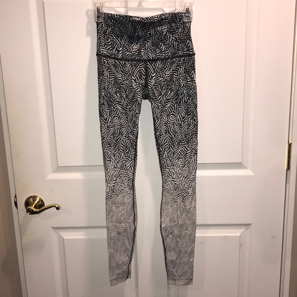 Lululemon Wunder Under